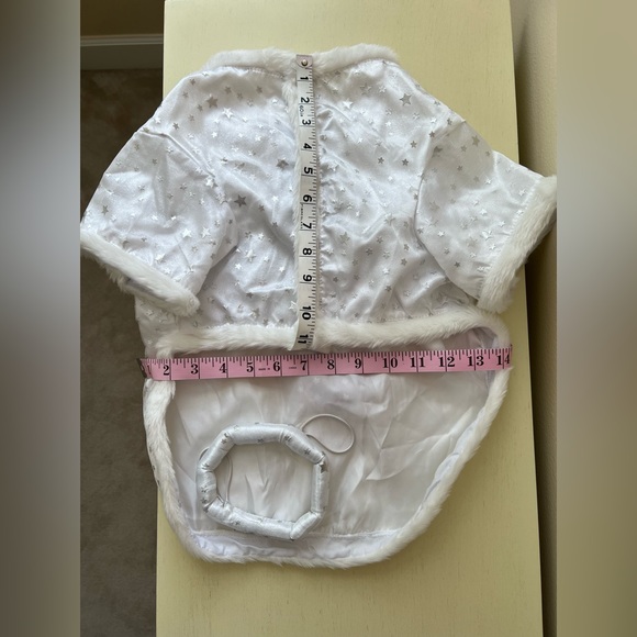 Angel Costume with Headpiece. White metallic fabric with faux fur trim. - Picture 5 of 8